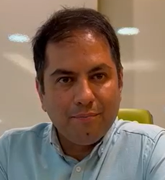 آقای حمیدرضا خواجه